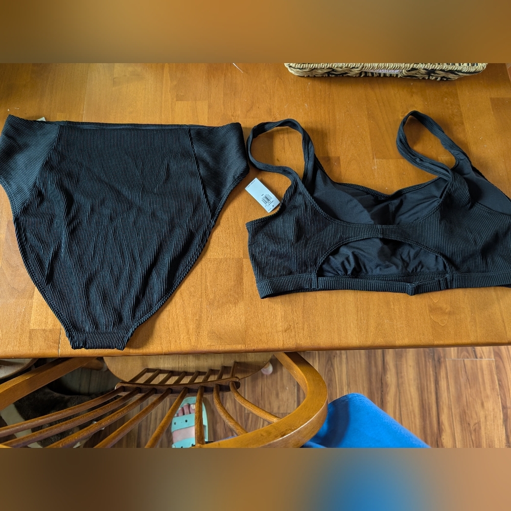 Black Ribbed Bikini Set - Picture 2 of 2